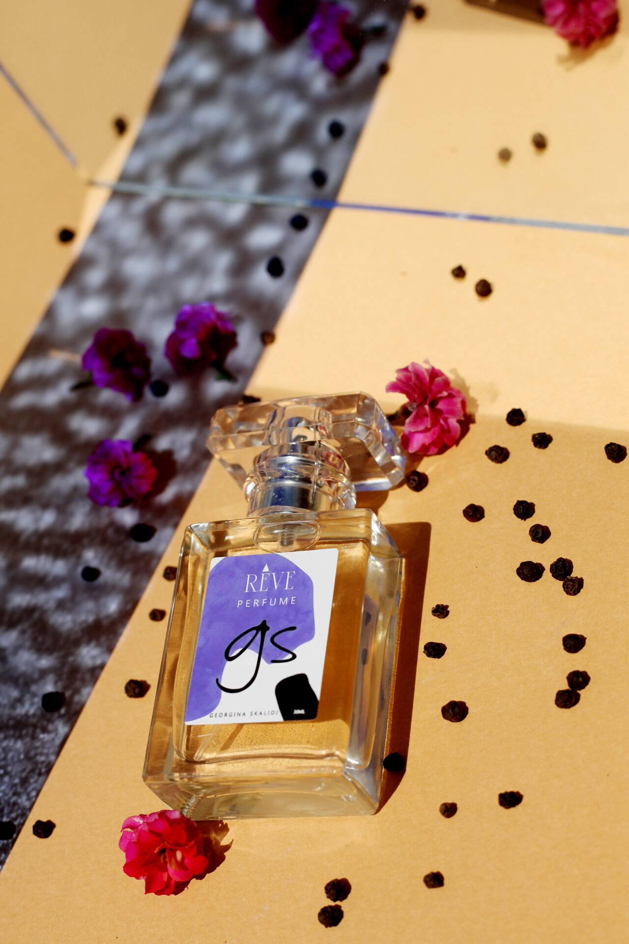 B40CE350 1633 4CDE A54F EEBE5B28ABE2